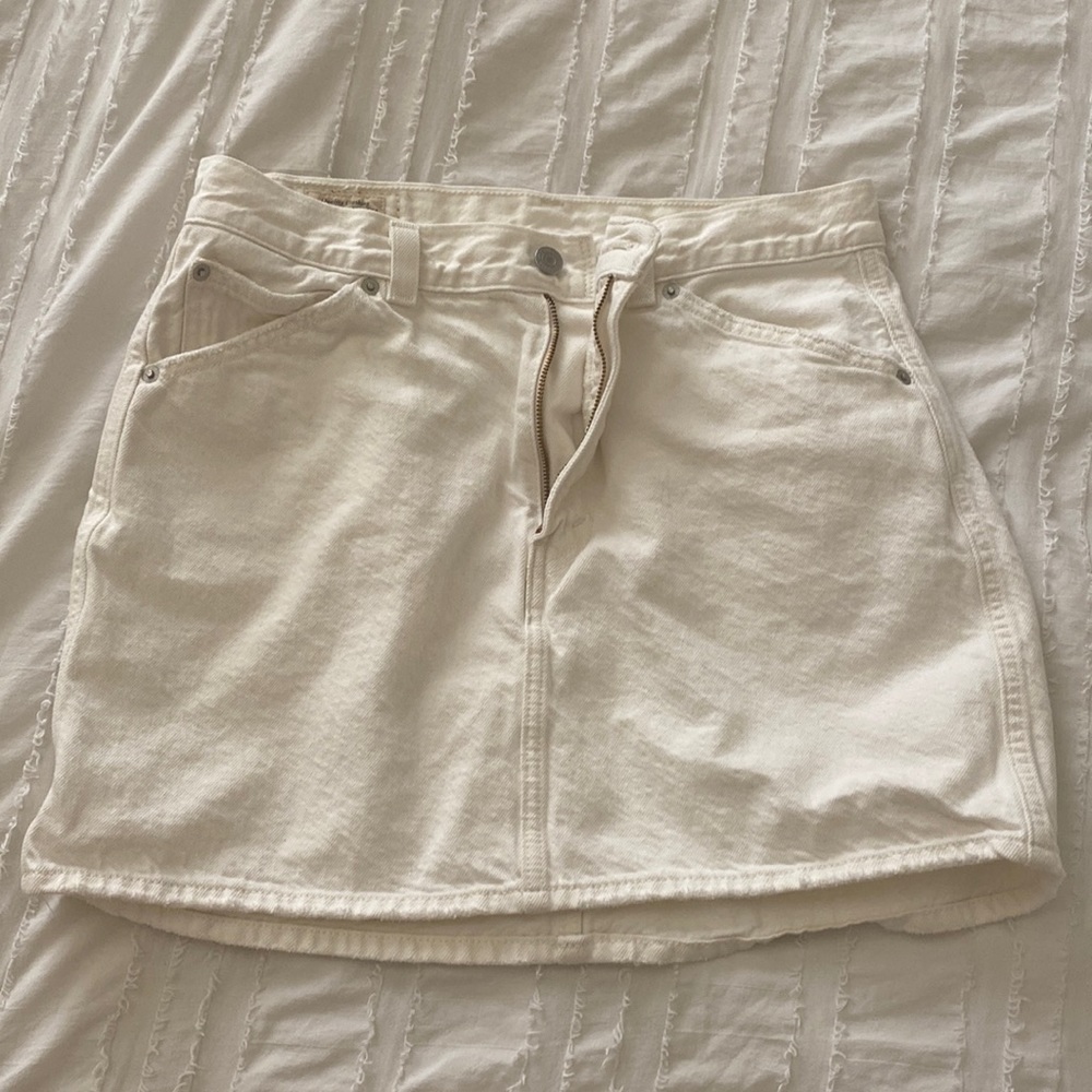 Levi’s denim mini skirt